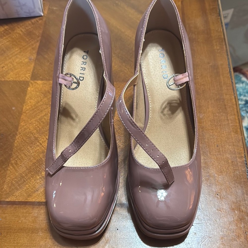 Torrid Pink Heels Elegant Design